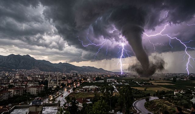 Meteoroloji’den Aydın’a 5 günlük yağış uyarısı: Şemsiyeleri hazırlayın
