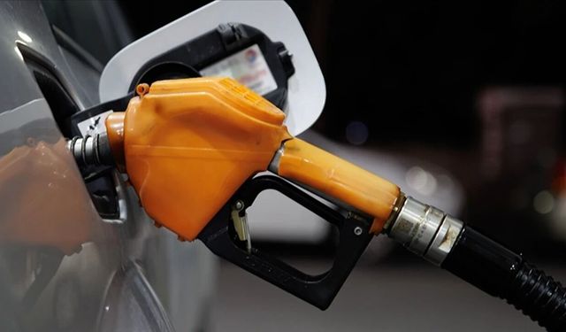 Motorin fiyatlarına 5,57 indirim geliyor
