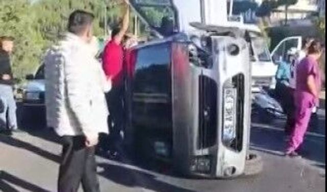 Muğla’da üç araçlı zincirleme trafik kazası