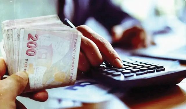 Milyonlar bu haberi bekliyordu.. 2027 asgari ücret için ilk rakam açıklandı
