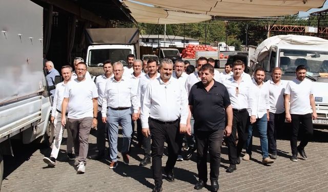 Galericiler ve halciler Beyaz Liste’ye kucak açtı.. Özen Akgün adım adım zafere yürüyor