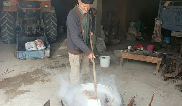 Pekmez kazanları kaynamaya başladı