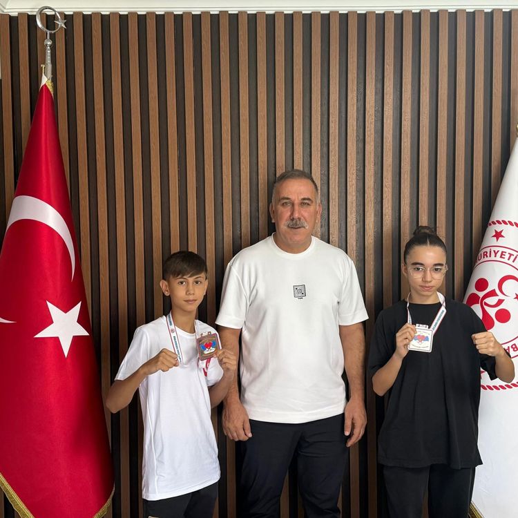 Aydınlı genç boksörlerden Türkiye Şampiyonası'nda 3 madalya