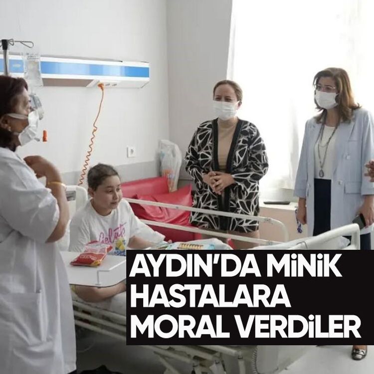 Aydın’da minik hastalara moral verdiler
