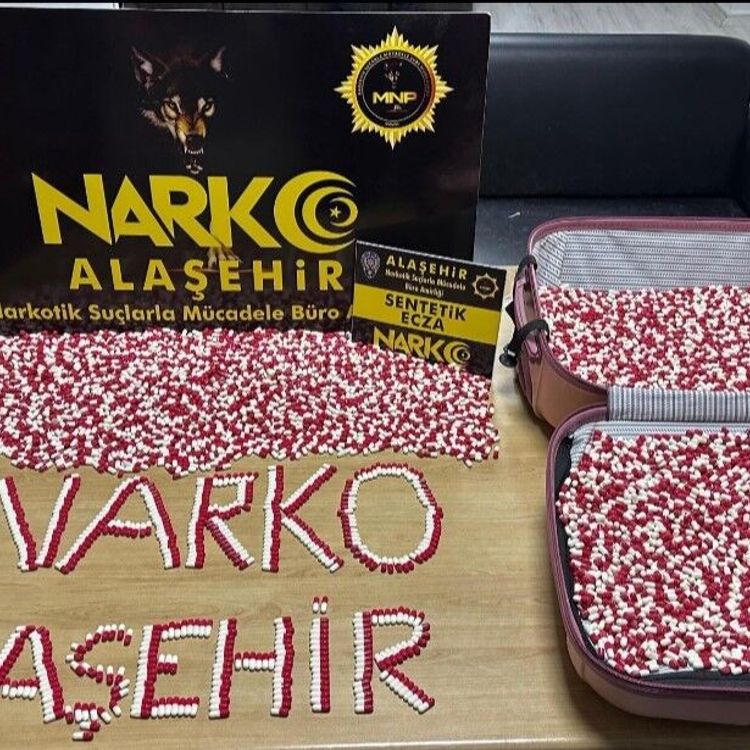 Uyuşturucu tacirlerine geçit yok: 70 tutuklama