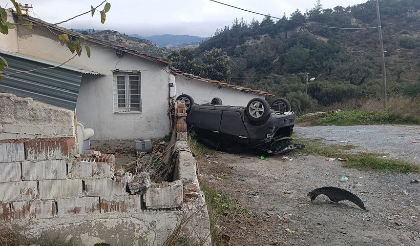 Aydın’da kadın sürücü takla attı