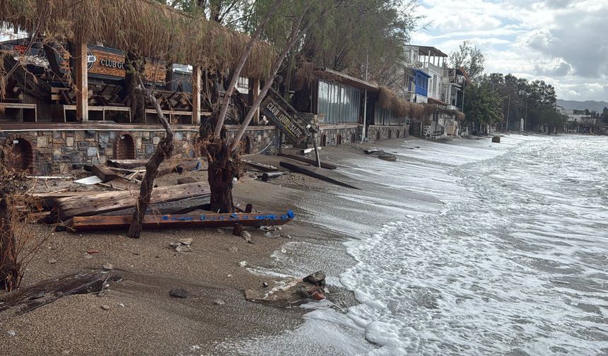 Fırtına işletmeleri yerle bir etti