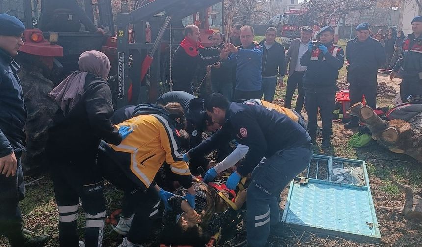 Kadının feryatlarına komşuları ve ekipler yetişti