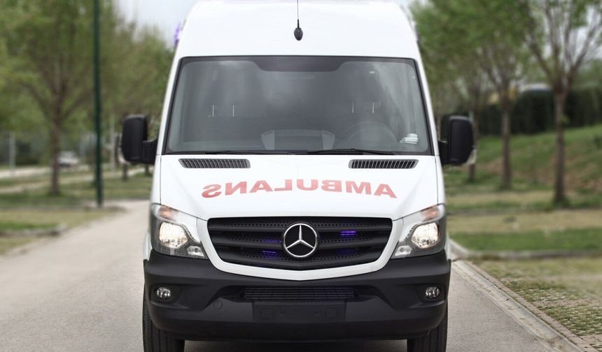 Arabanın içinde birbirlerine girdiler, biri 35 diğeri 20 yaşında