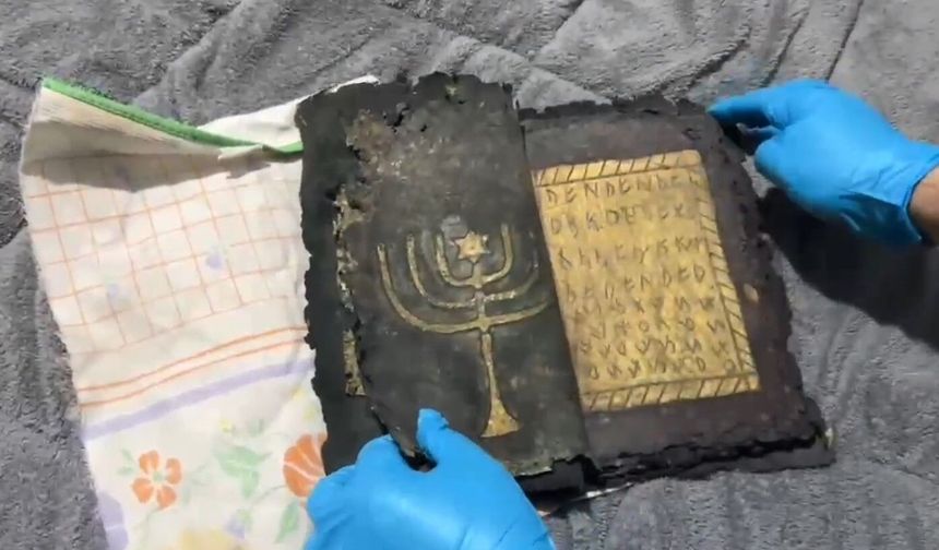 Aydın’da altın işlemeli dua kitabı yakalandı