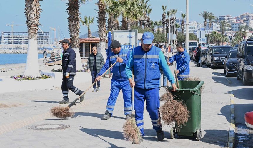 Başkan Çerçioğlu turizmin incisi Kuşadası’nı Ramazan Bayramı’na hazırlıyor