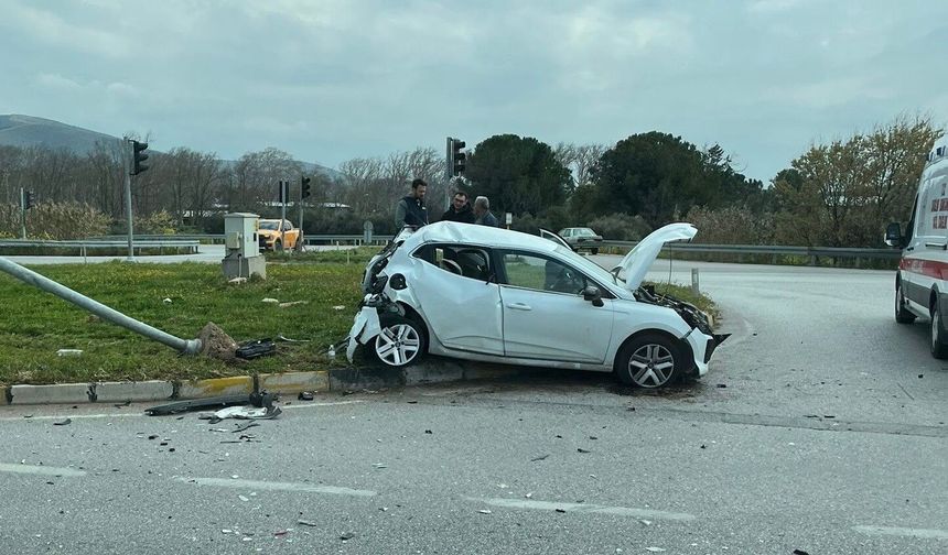 Sanayi kavşağında feci kaza