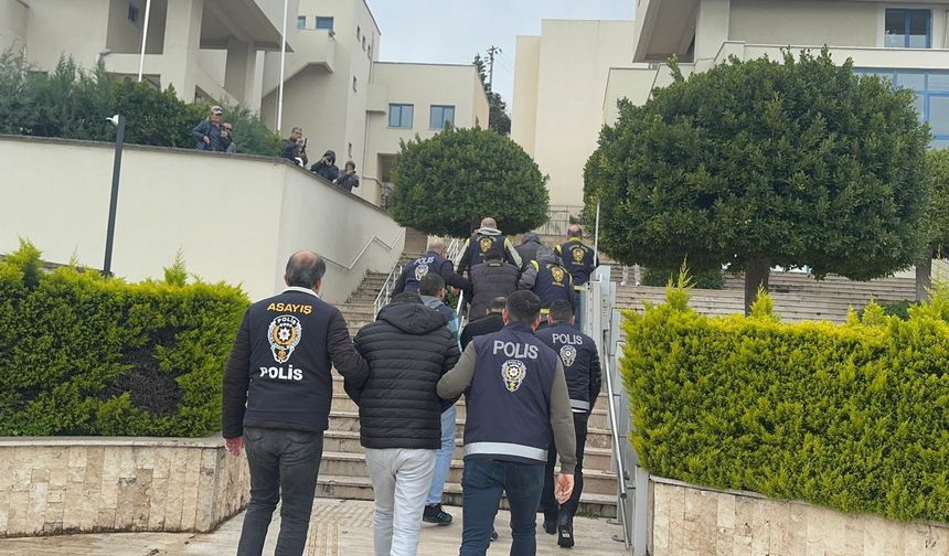 Turistleri hedef alan dolandırıcılık şüphelileri tutuklandı