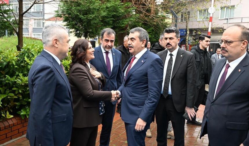 Başkan Çerçioğlu Milli Eğitim Bakanı Yusuf Tekin’i karşıladı