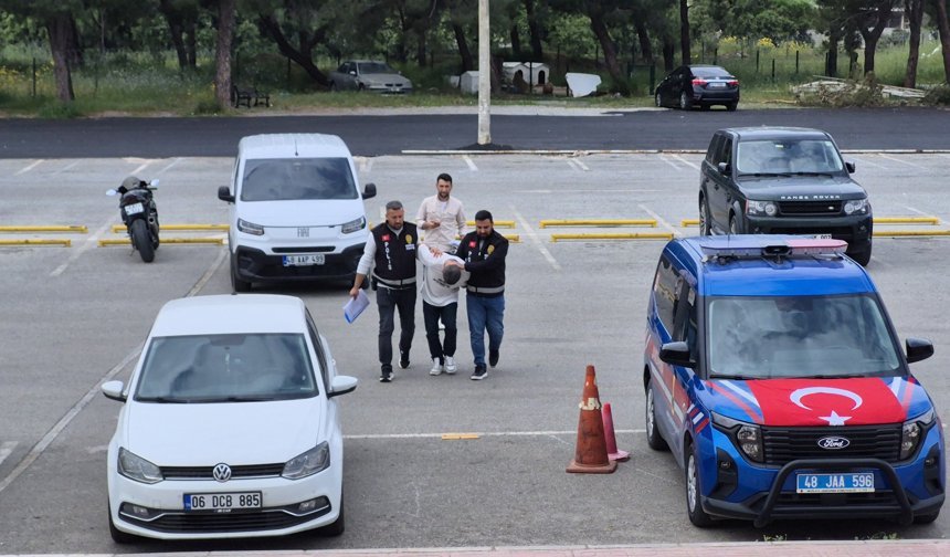 Eski sevgilisini yaraladı, tutuklandı