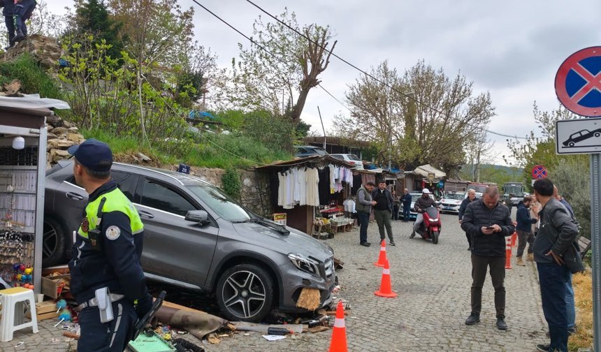 Otomobil tezgahın üzerine uçtu