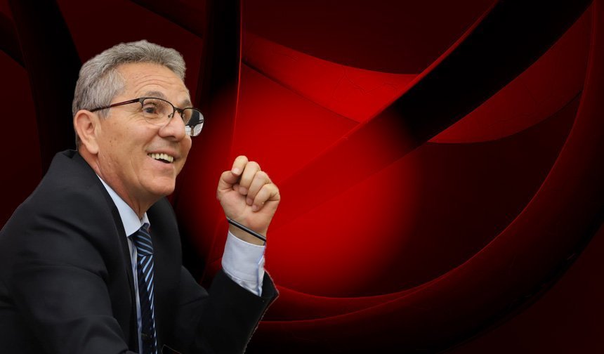 Nazilli hizmet bekliyor, Ertuğrul Tetik camdan bakıyor