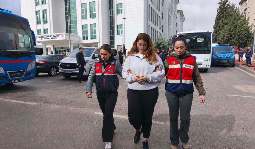 Yüklü miktarda parayla yakalandılar