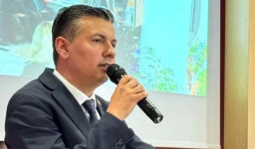 AK Partili Sarıgöz, Kuşadası Belediyesi’nin milyarlık araç kiralama ihalesini sordu