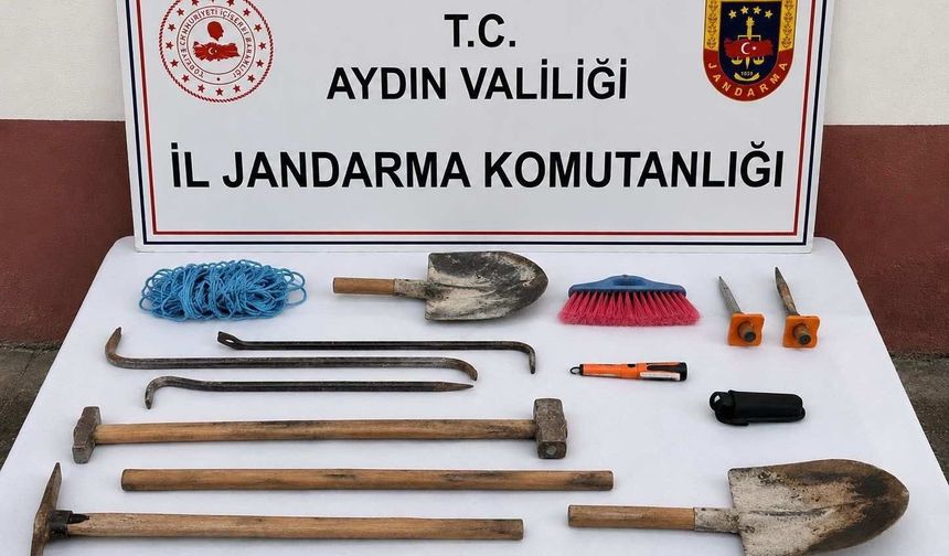 Aydın’da antik kentte 3 kişi basıldı