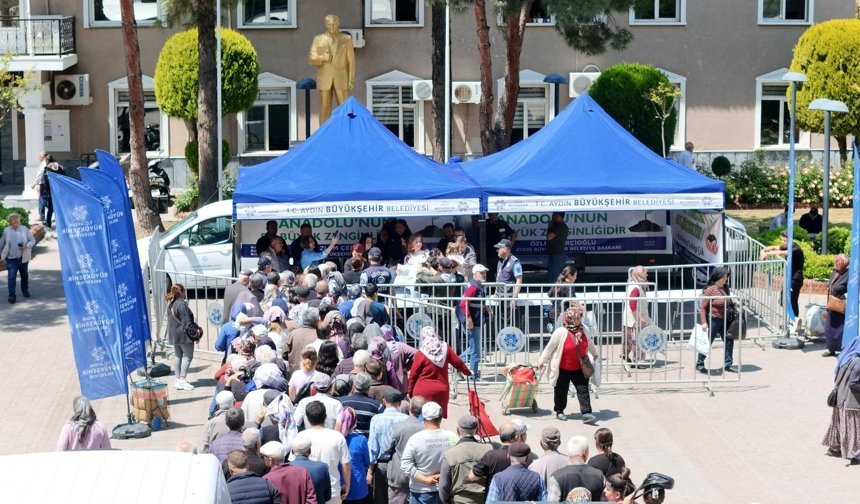 Başkan Çerçioğlu’nun öncülüğünde Ata Tohumlarından üretilen fideler vatandaşlarla buluşuyor