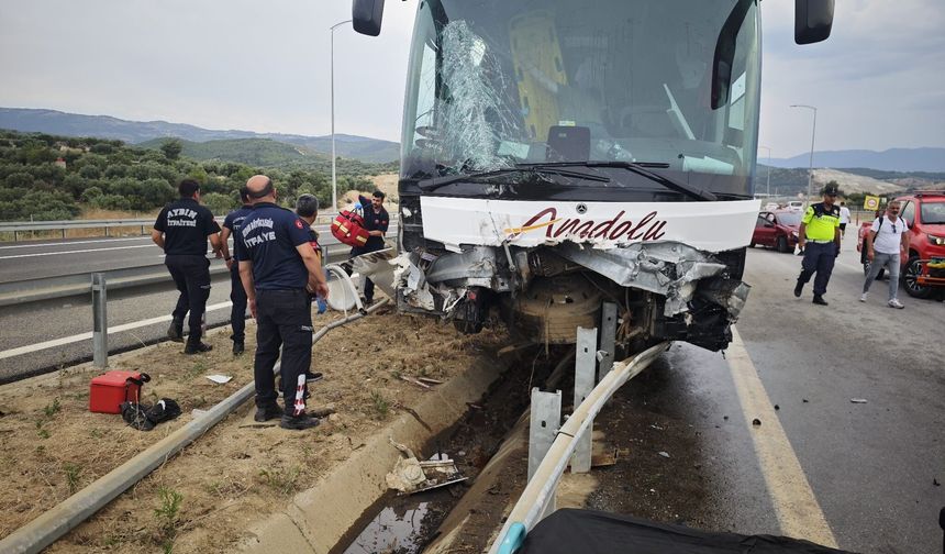 Aydın-Denizli Otoyolu’nda çok sayıda yaralı var
