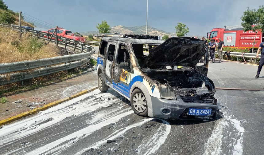 Aydın’da polis aracı yandı