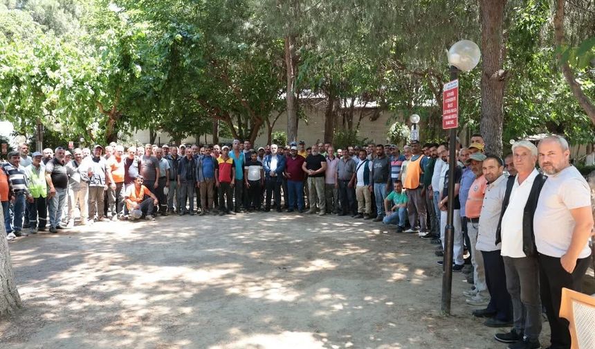 Başkan Aytekin Kaya, bayram boyunca görev yapan personelle buluştu