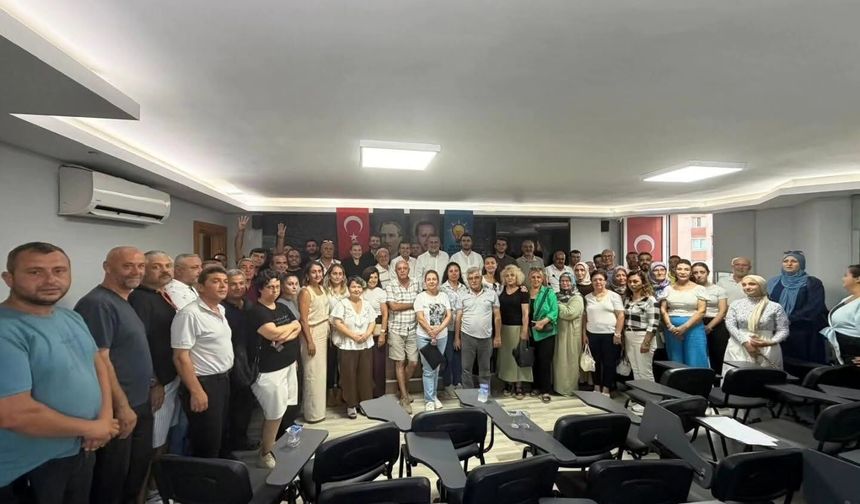 AK Parti Kuşadası Teşkilatından birlik ve beraberlik mesajı.. Danışma Meclisi toplandı