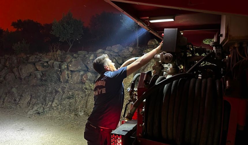 Aydın Büyükşehir İtfaiyesi alevlerin önüne set çekti