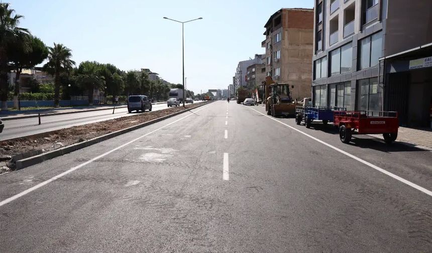 Aydın’da hizmet siyasetinin son eseri: Dev yatırımda sıcak asfalt tamam