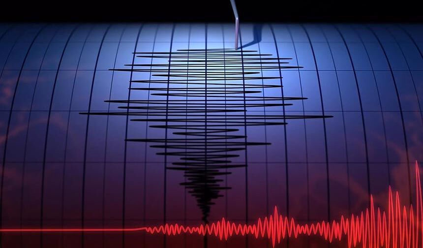 Az önce deprem oldu.. Kandilli Rasathanesi peş peşe duyurdu: Ege sallandı
