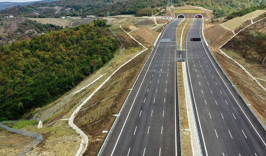 İzmir-Aydın Otoyolu’nu kullanan sürücülere önemli uyarı