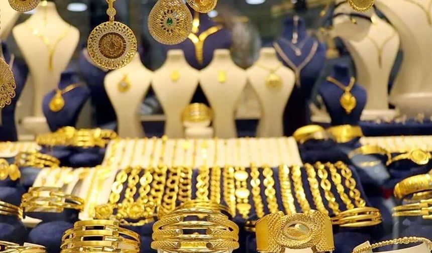 Kuyumcuları böyle dolandırdılar.. 4 kilo altınla sırra kadem bastı