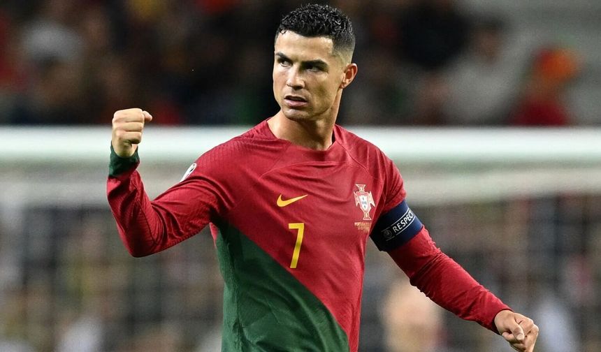 Ronaldo besmele çekti