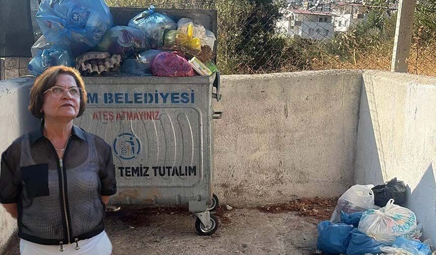 Didim’de vatandaştan çöp tepkisi: 4 gündür toplanmıyor, sinekten geçilmiyor