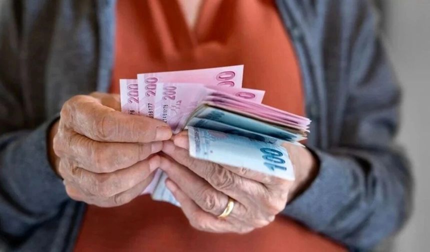 Emeklilerin gözü AYM’de! Karar çıkarsa maaşlara 25 bin TL eklenecek