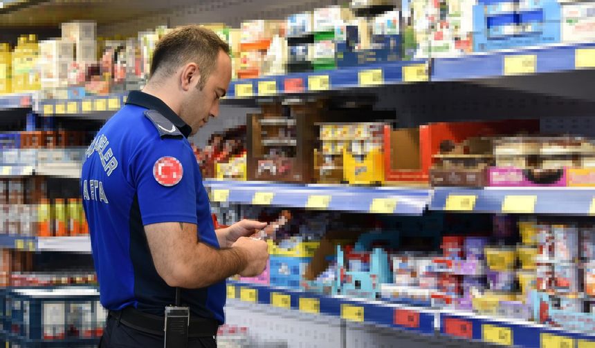 Zincir marketlerde etiket denetimi