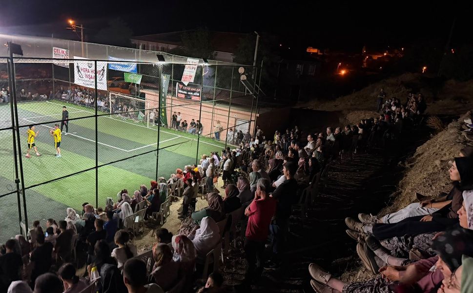 Karacören Futbol Turnuvası'nda şampiyon Dalama Spor oldu