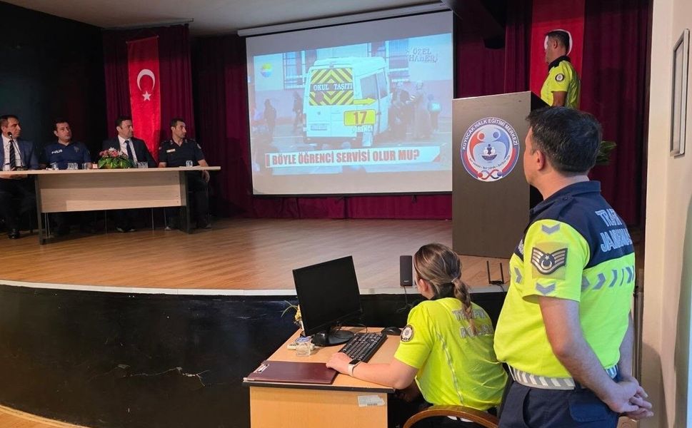 Kuyucak'ta okul güvenliği toplantısı yapıldı
