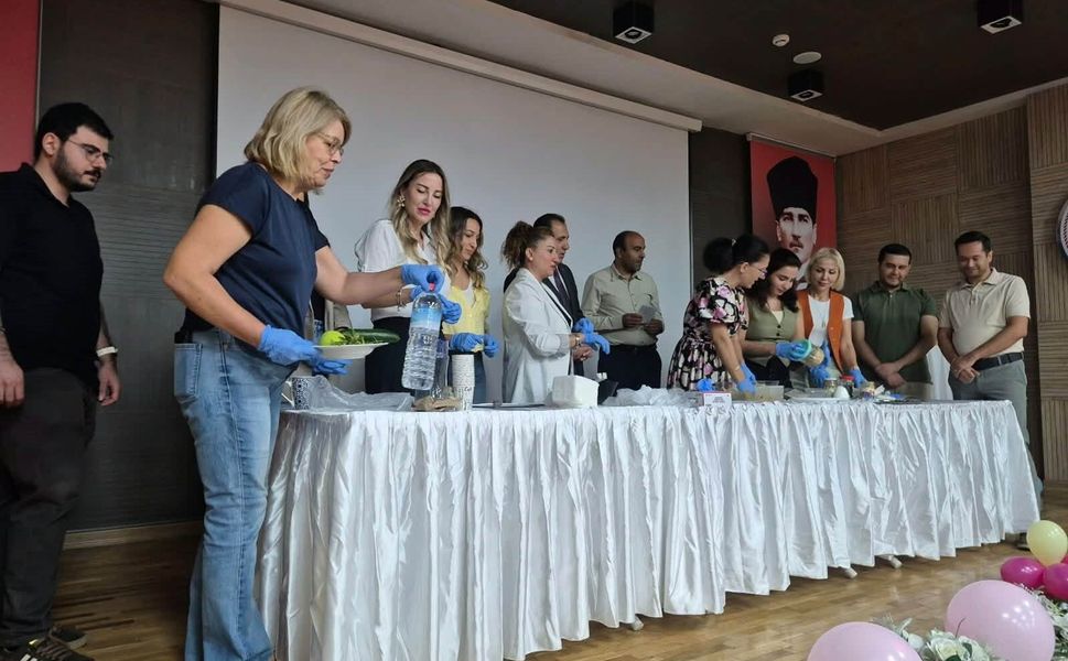 Aydın’da şekersiz lezzetler için mutfağa girdiler