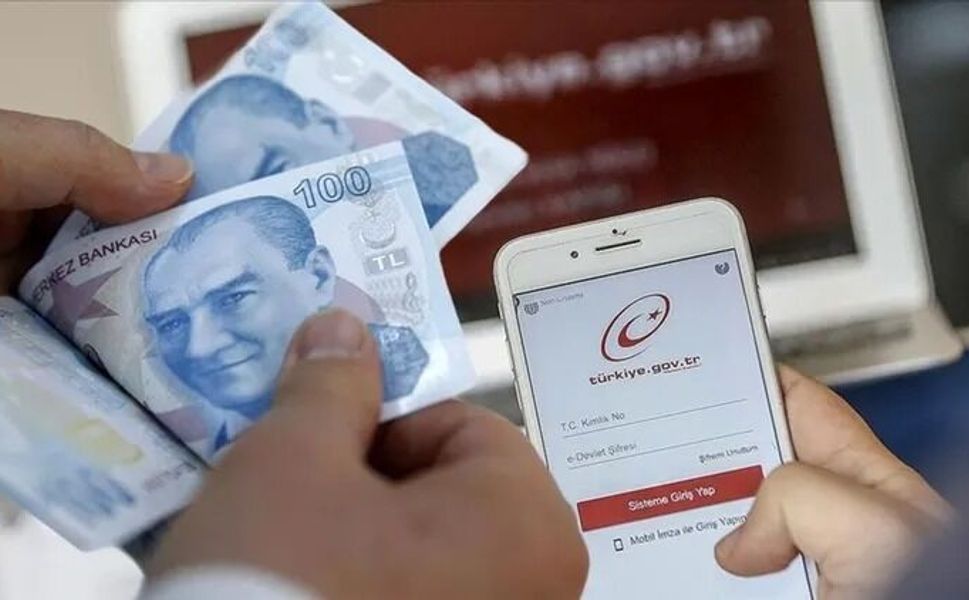 Milyonlarca öğrencinin gözü burada.. KYK burs başvurularında tarih belli oldu mu?