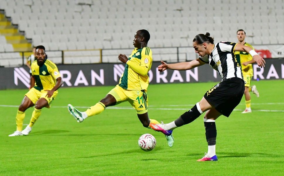 Trendyol 1. Lig: Manisa FK: 1 - Esenler Erokspor: 1