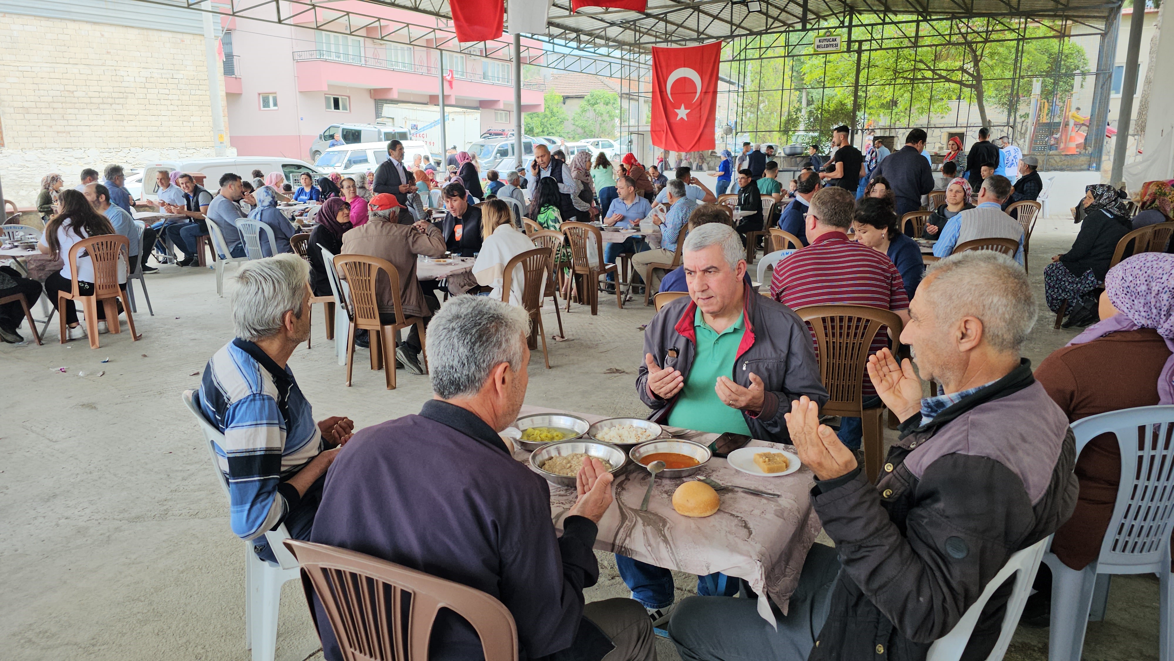 Aydın'da Binlerce Vatandaş Keşkek Hayrında Buluştu 2