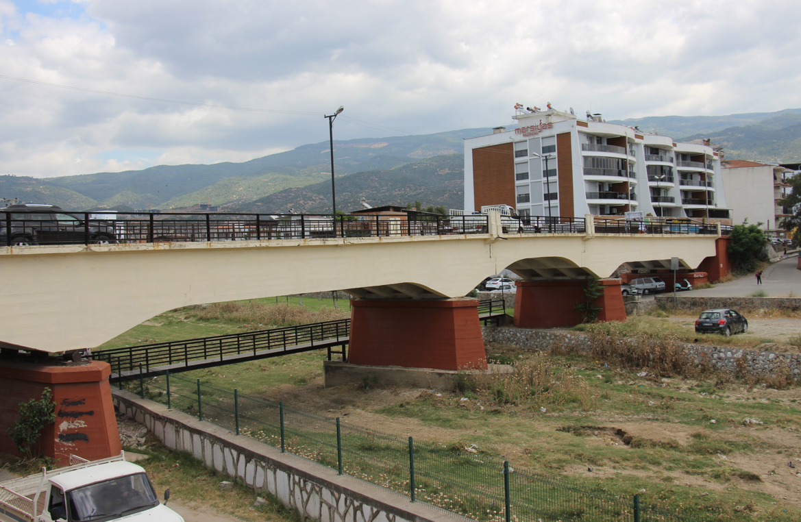 Aydın'daki Tarihi İtalyan Köprüsü 105 Yıldır Vatandaşlara Hizmet Ediyor 2