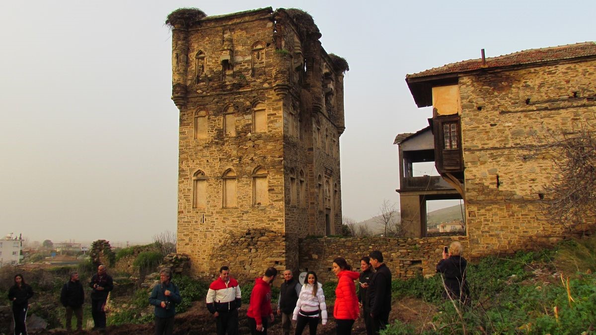 Aydın'daki Tarihi Yapı Sahipsiz Kaldı 6