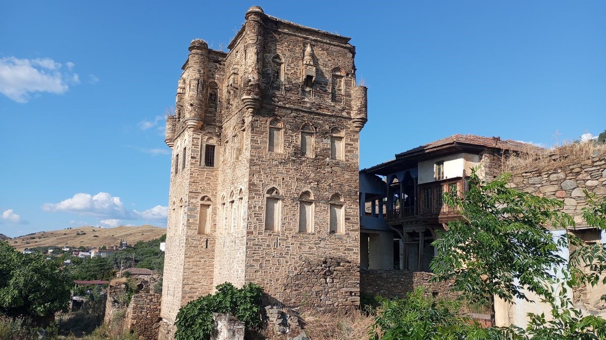 Aydın'daki Tarihi Yapı Sahipsiz Kaldı 7
