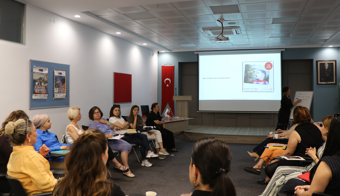 Ayto'da Iş Dünyasına Kadın Liderliğini Destekleyici Eğitimler Sürüyor 4