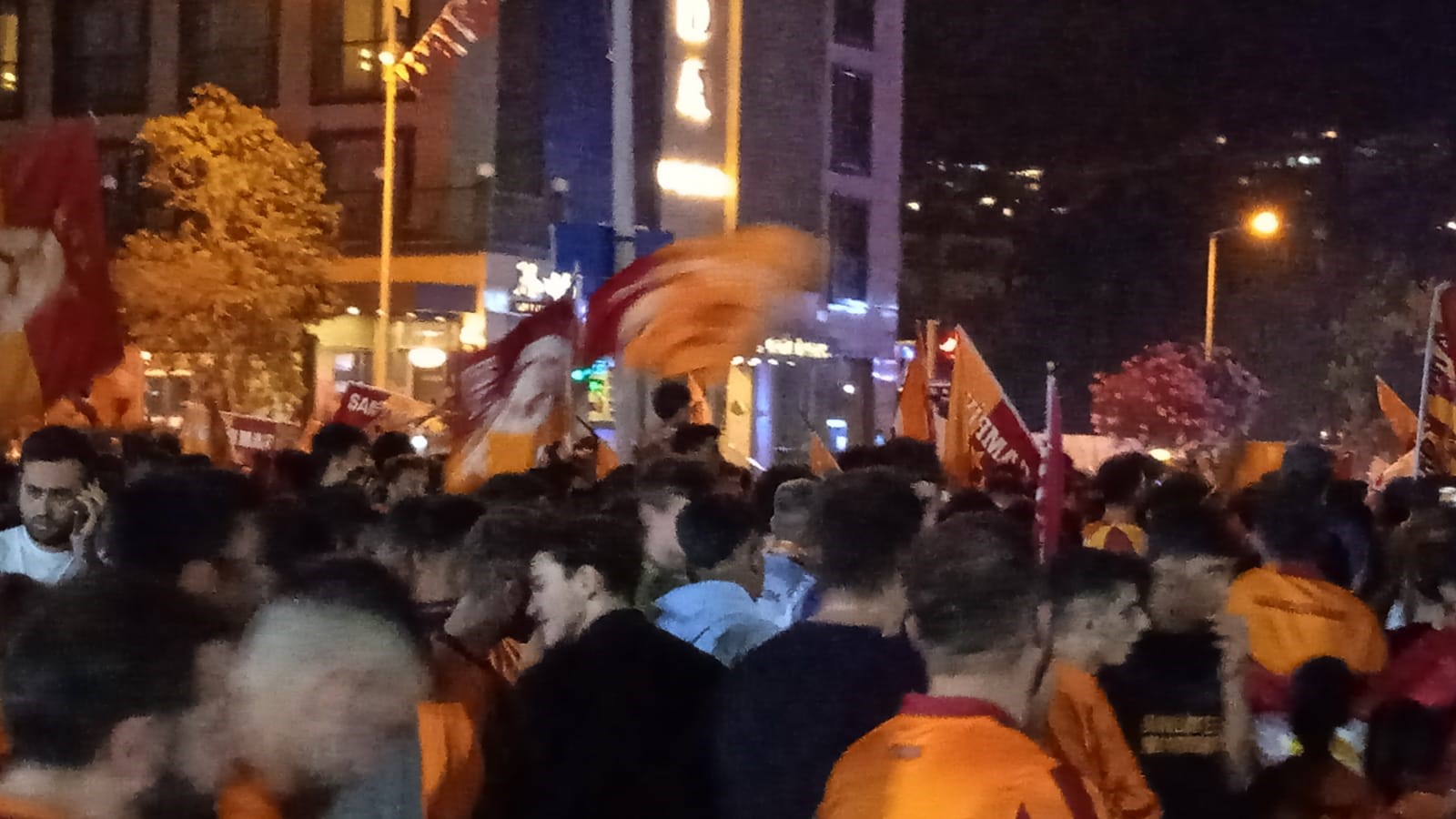 Kuşadası’nda Galatasaray Coşkusu 2