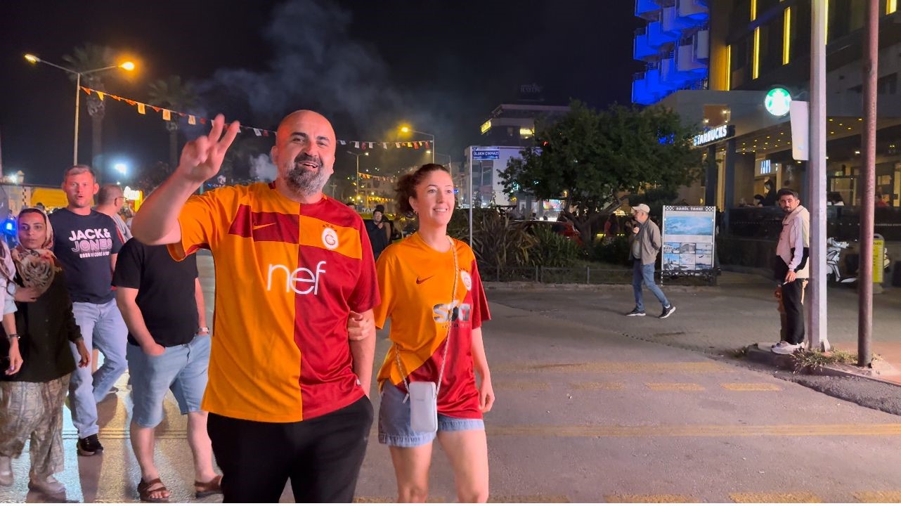 Kuşadası’nda Galatasaray Coşkusu 5
